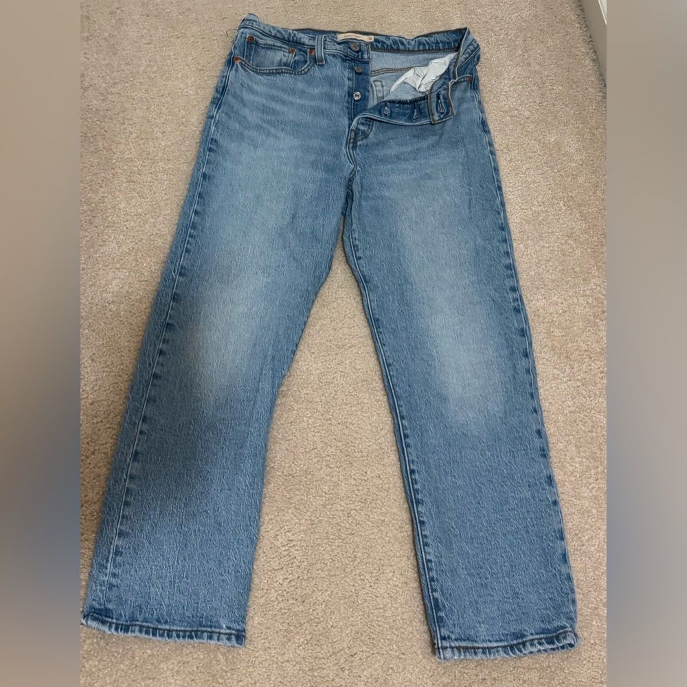 Levi's Women's Blue Wedgie Straight Jeans